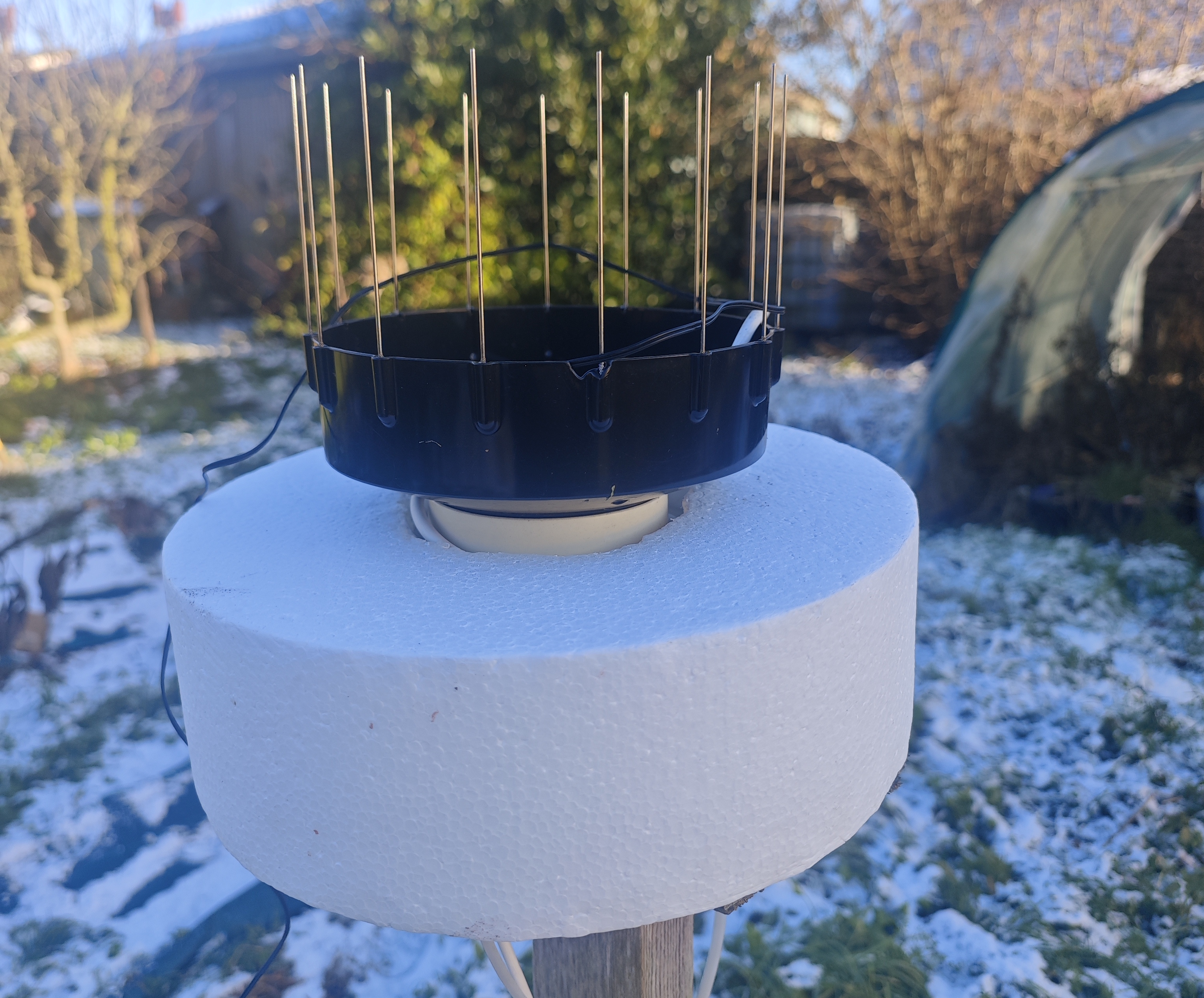 Capteur pluviomètre hiver